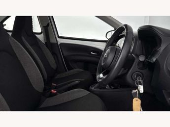 Toyota Aygo X 1.0 VVT-i Pure 5dr Auto