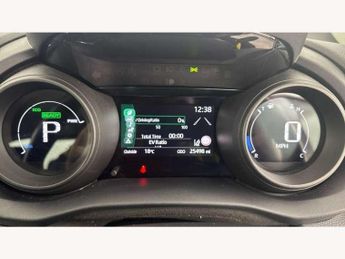 Toyota Yaris 1.5 Hybrid Design 5dr CVT
