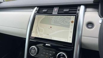 Land Rover Discovery 3.0 D250 R-Dynamic SE 5dr Auto