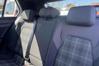 Volkswagen Golf 2.0 TDI 200 GTD 5dr DSG