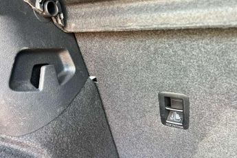 Volkswagen Golf 2.0 TDI 200 GTD 5dr DSG