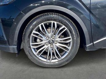 Toyota C-HR 1.8 Hybrid Excel 5dr CVT [JBL]