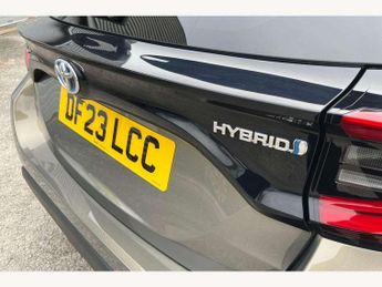 Toyota Yaris 1.5 Hybrid Design 5dr CVT