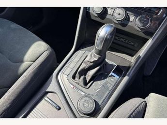 Volkswagen Tiguan 2.0 TSi 190 4Motion SEL 5dr DSG