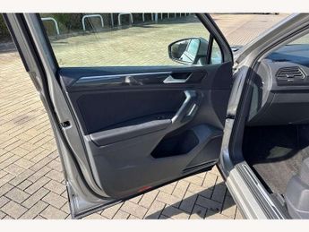 Volkswagen Tiguan 2.0 TSi 190 4Motion SEL 5dr DSG