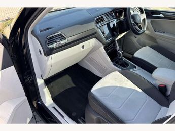 Volkswagen Tiguan 1.5 TSI 150 Elegance 5dr DSG