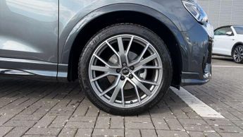 Audi Q3 35 TFSI Black Edition 5dr S Tronic [20" Alloy]