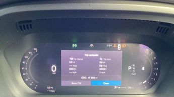 Volvo XC60 2.0 B5P Plus Dark 5dr AWD Geartronic