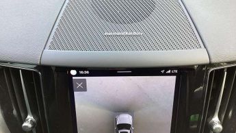 Volvo XC60 2.0 B5P Plus Dark 5dr AWD Geartronic