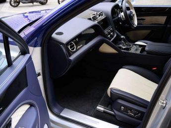 Bentley Bentayga 4.0 V8 Azure 5dr Auto EWB