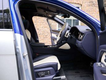Bentley Bentayga 4.0 V8 Azure 5dr Auto EWB