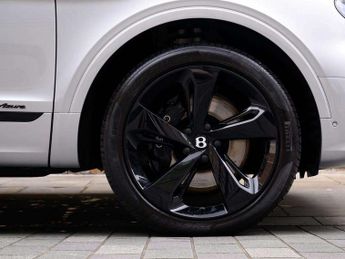 Bentley Bentayga 4.0 V8 Azure 5dr Auto EWB