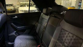 Volkswagen T-Roc 1.5 TSI R-Line 5dr DSG