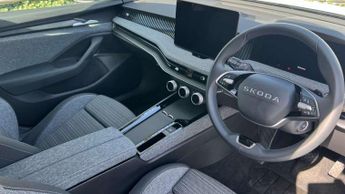 Skoda Superb Estate 2.0 TDI SE Technology 5dr DSG