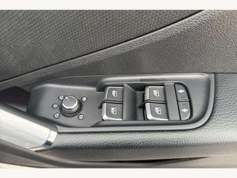 Audi Q2 35 TFSI S Line 5dr S Tronic