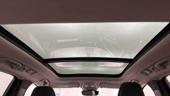 Volvo XC60 2.0 B5P Ultra Dark 5dr AWD Geartronic