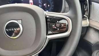 Volvo XC90 2.0 B5P Ultra Dark 5dr AWD Geartronic