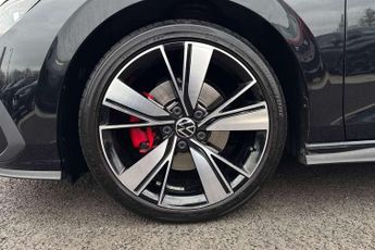 Volkswagen Golf 2.0 TDI 200 GTD 5dr DSG