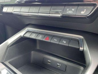 Audi A3 Saloon 35 TFSI S line 4dr S Tronic