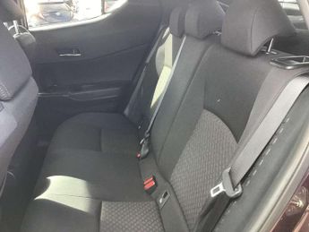 Toyota C-HR 1.8 Hybrid Design 5dr CVT