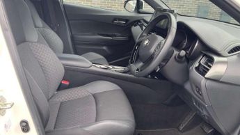 Toyota C-HR 1.8 Hybrid Design 5dr CVT
