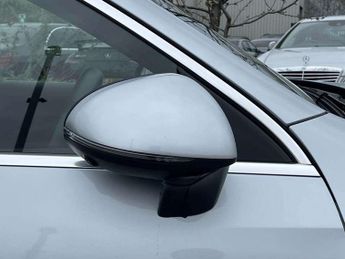 Mercedes-Benz GLC GLC 300d 4Matic AMG Line Premium 5dr 9G-Tronic