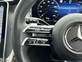 Mercedes-Benz GLC GLC 300d 4Matic AMG Line Premium 5dr 9G-Tronic