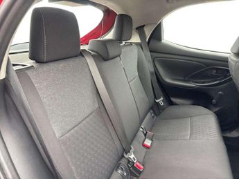 Toyota Yaris 1.5 Hybrid Icon 5dr CVT