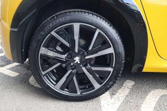 Peugeot 208 1.2 PureTech 130 GT 5dr EAT8