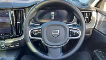 Volvo XC60 2.0 B5P Ultra Dark 5dr AWD Geartronic