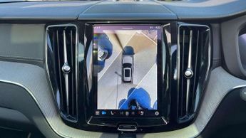 Volvo XC60 2.0 B5P Ultra Dark 5dr AWD Geartronic