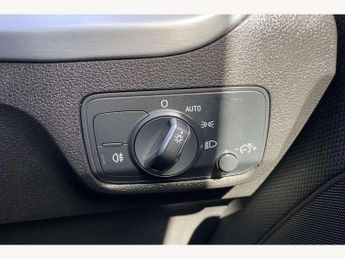 Audi Q2 35 TFSI S Line 5dr S Tronic