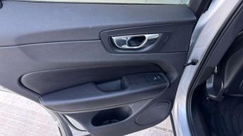 Volvo XC60 2.0 B4D Inscription Pro 5dr AWD Geartronic