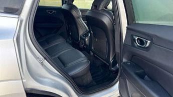 Volvo XC60 2.0 B4D Inscription Pro 5dr AWD Geartronic