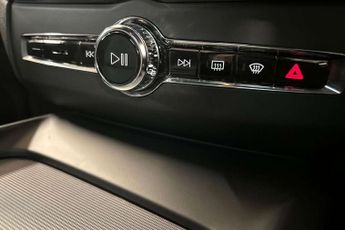 Volvo XC60 2.0 T8 405 Hybrid Polestar Engineered 5dr AWD Gtrn