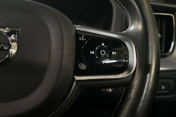 Volvo XC60 2.0 T8 405 Hybrid Polestar Engineered 5dr AWD Gtrn