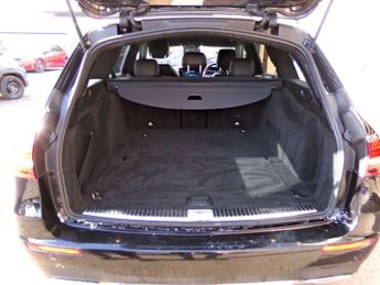 Mercedes-Benz E-Class Estate E220d 200 AMG Line 5dr 9G-Tronic
