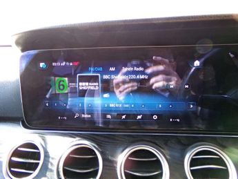 Mercedes-Benz E-Class Estate E220d 200 AMG Line 5dr 9G-Tronic