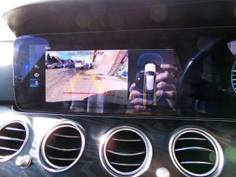 Mercedes-Benz E-Class Estate E220d 200 AMG Line 5dr 9G-Tronic