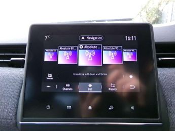 Renault Clio 1.6 E-TECH full hybrid 145 Techno 5dr Auto