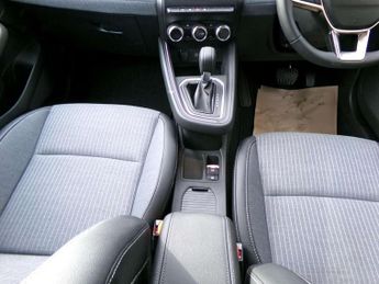 Renault Clio 1.6 E-TECH full hybrid 145 Techno 5dr Auto