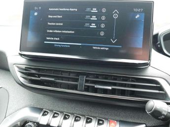 Peugeot 3008 1.5 BlueHDi Allure Premium+ 5dr EAT8