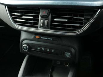Ford Focus Active 1.0 EcoBoost Hybrid mHEV Active X 5dr Auto