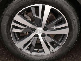 Peugeot 3008 1.6 Hybrid 180 Active 5dr e-EAT8