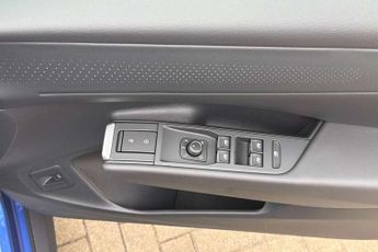 Volkswagen T-Roc 1.5 eTSI 150 R-Line 5dr DSG