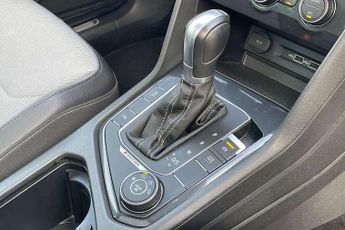 Volkswagen Tiguan 2.0 TDi 150 4Motion R-Line 5dr DSG
