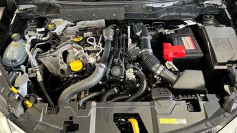 Nissan Juke 1.0 DiG-T N-Connecta 5dr DCT