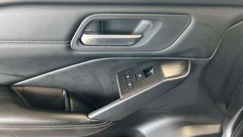 Nissan Qashqai 1.3 DiG-T MH 158 Acenta Premium 5dr Xtronic