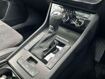 Skoda Superb 1.4 TSI iV Sport Line Plus DSG 5dr