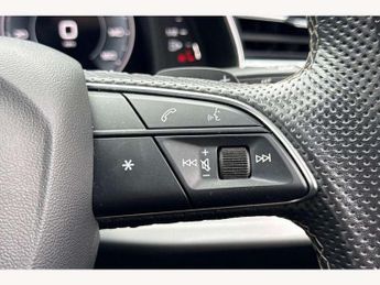 Audi Q7 50 TDI Quattro S Line 5dr Tiptronic